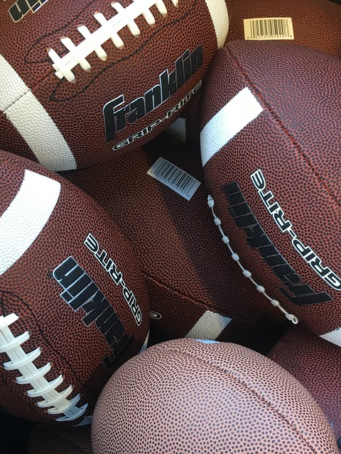 杨鸣感到欣 杨鸣感到欣